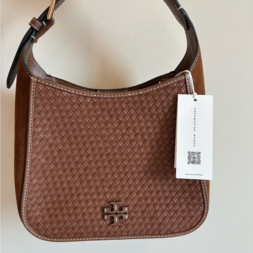 RARE Tory Burch Thea Woven Small Bucket Bag in the color Mahoni.